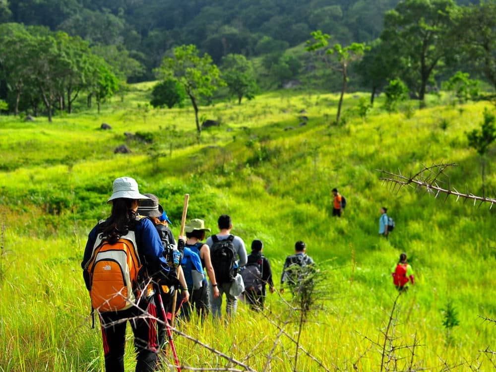 Đoàn trekking ở Núi Chúa, Ninh Thuận